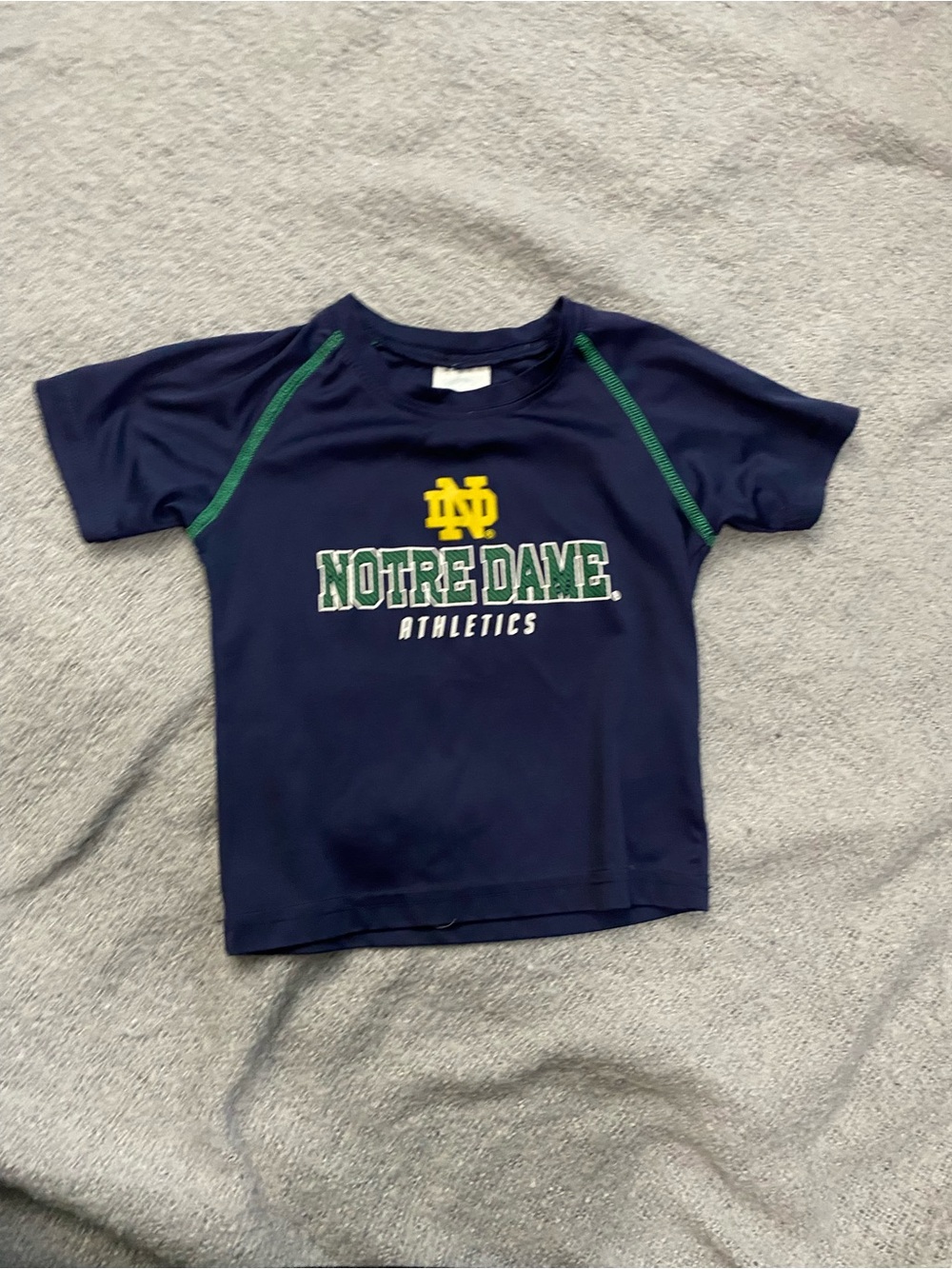 Rivalry Threads Navy Notre Dame Athletics Short Sleeve Tee with Green Trim